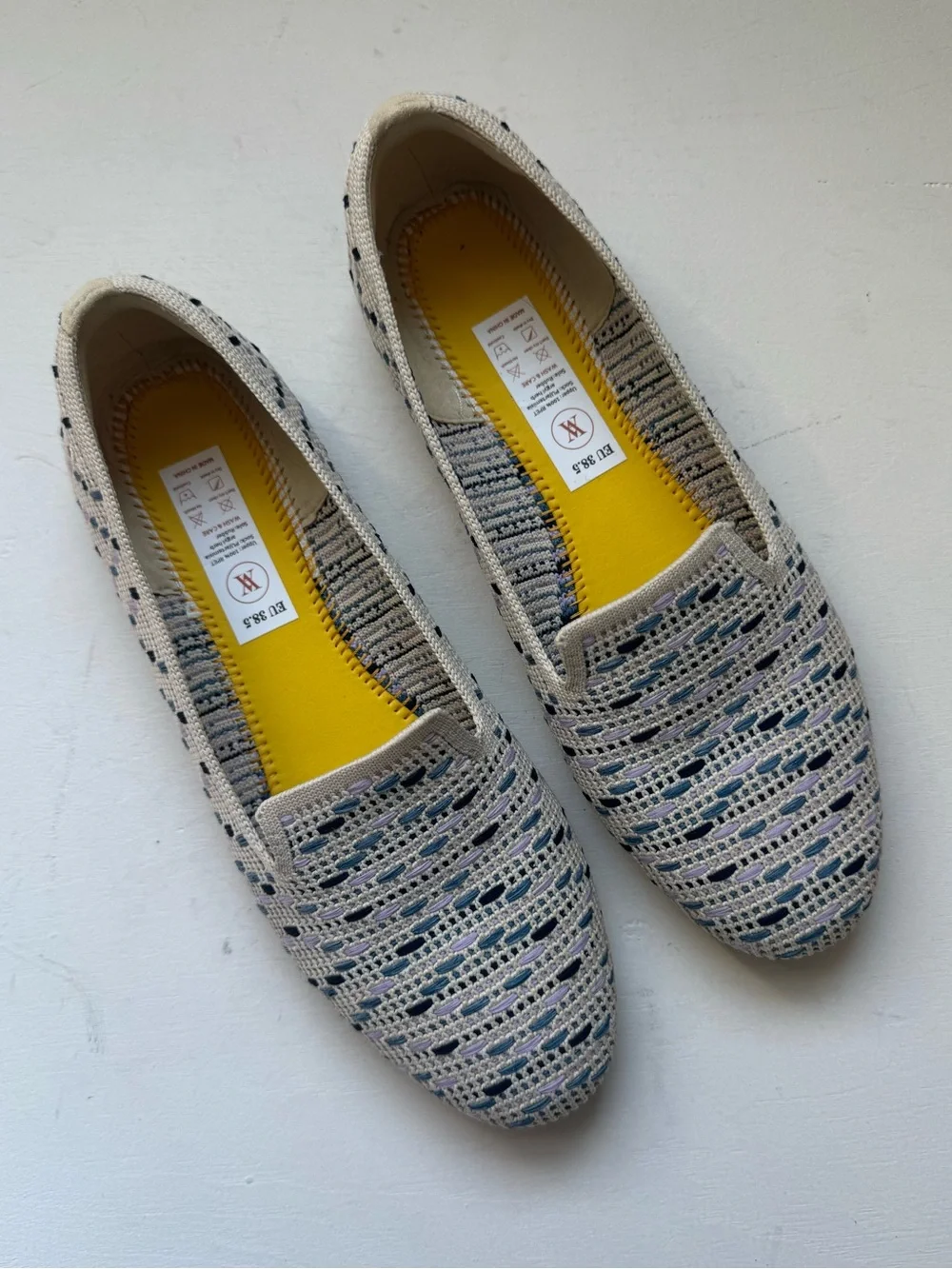 Vivaia Margot 2.0 Square-Toe Flats